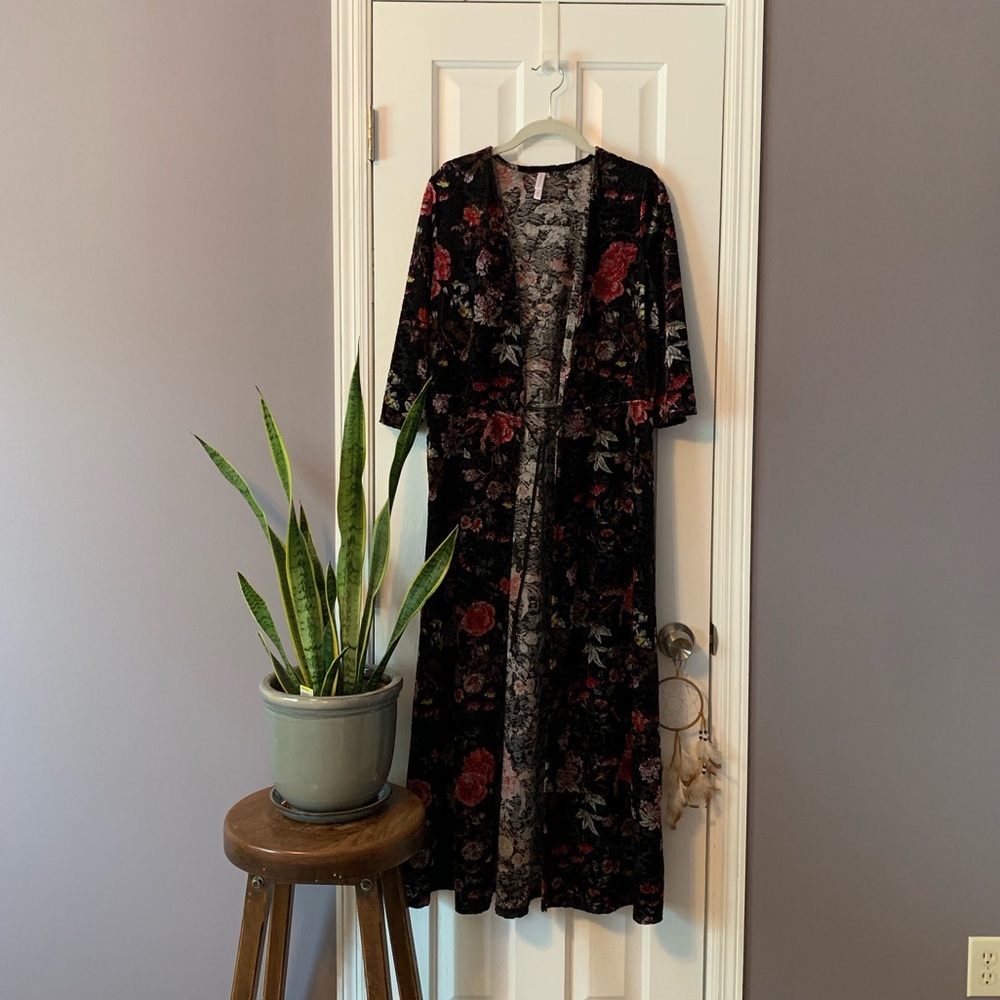Floral Burnout Velour Duster